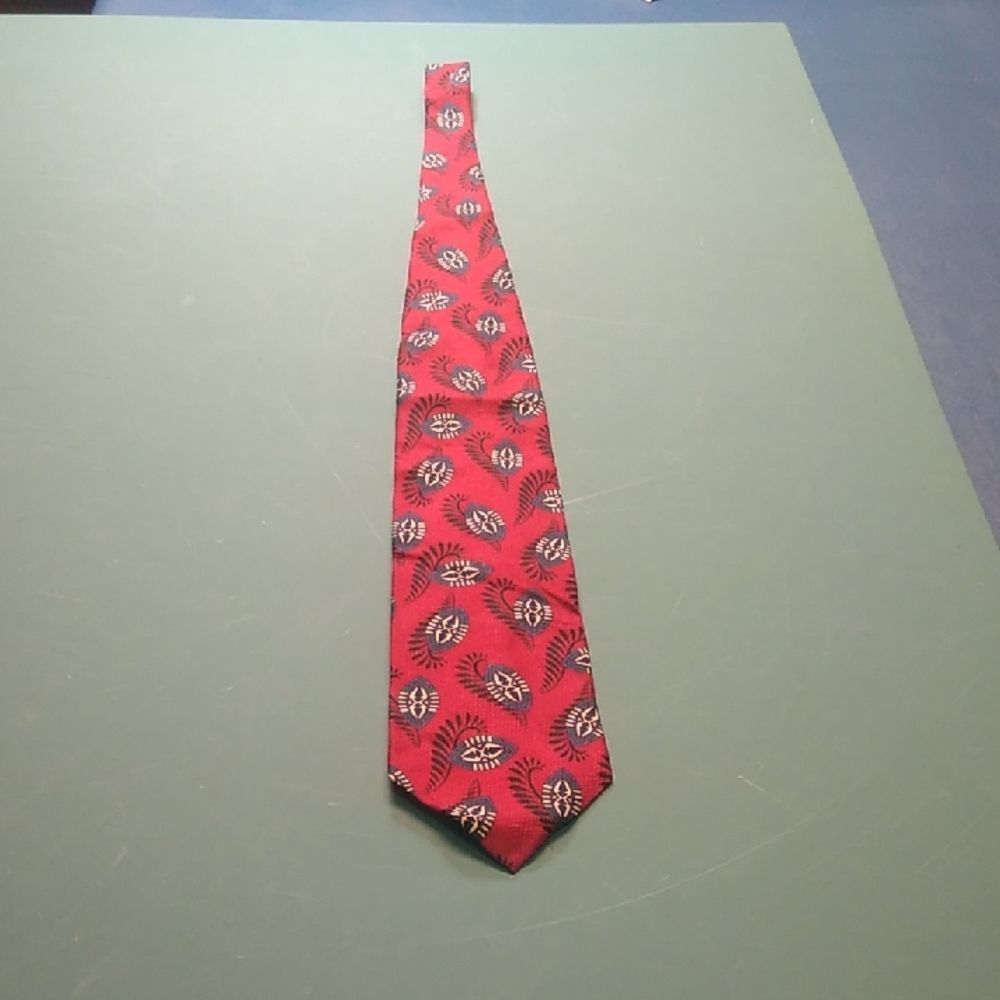 Parisian Signature Red Silk Patterned Men's Tie
